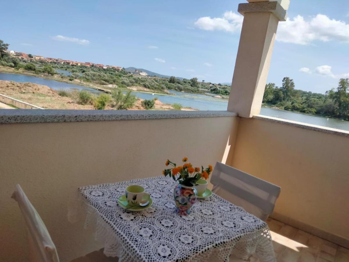 Bed and Breakfast La Casa Dei Fenicotteri Ольбія Екстер'єр фото